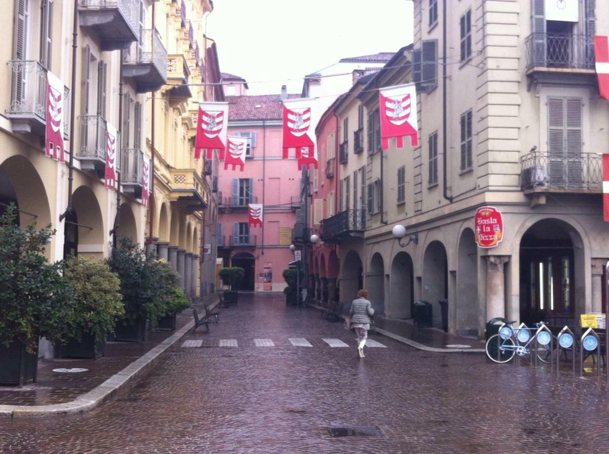 Appartamento In Centro Storico 阿斯蒂 外观 照片